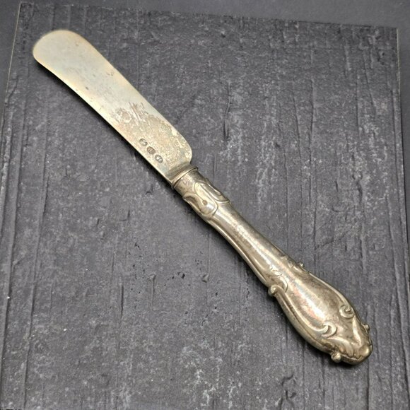Antique Silver Butter Spreader Knife With Ornate Handle Design HS256 - Picture 3 of 4